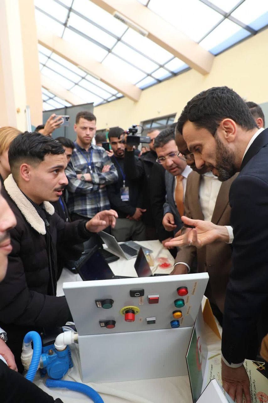 No alternative text provided