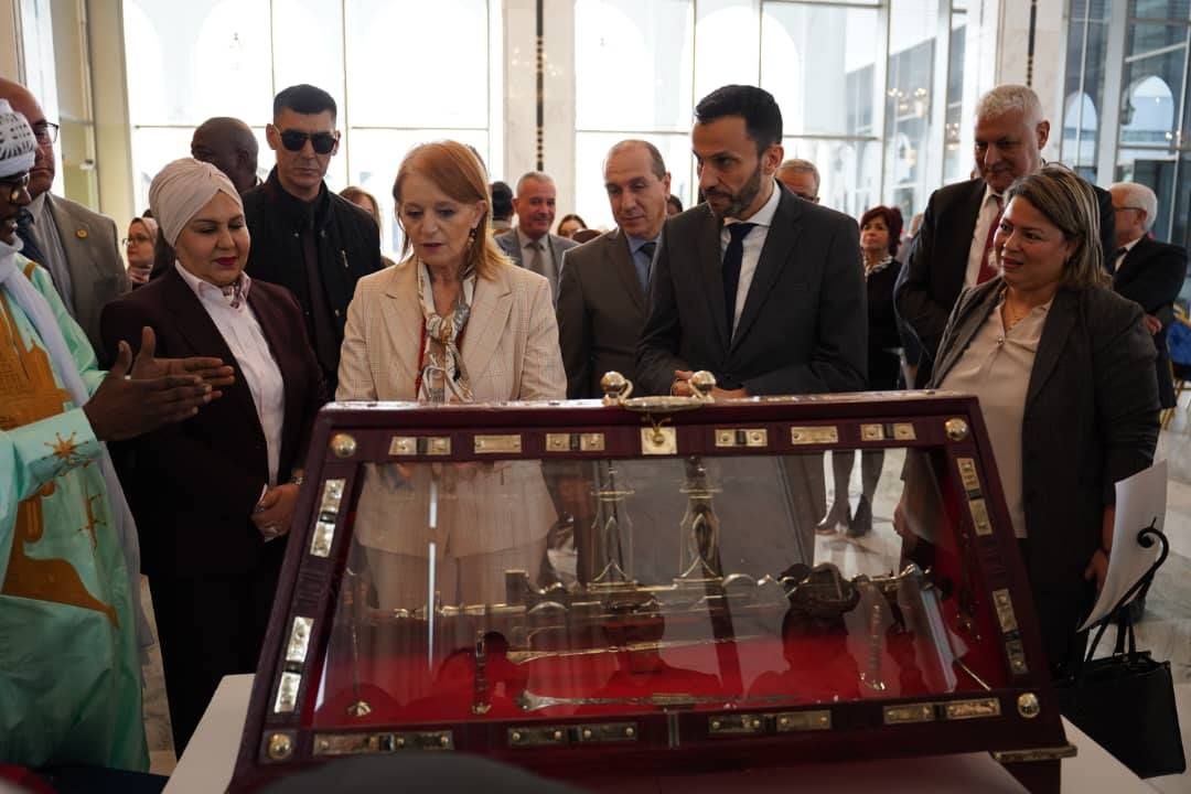 No alternative text provided