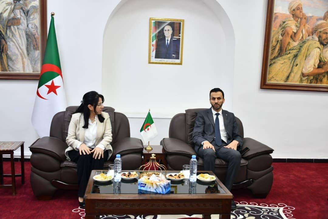 No alternative text provided